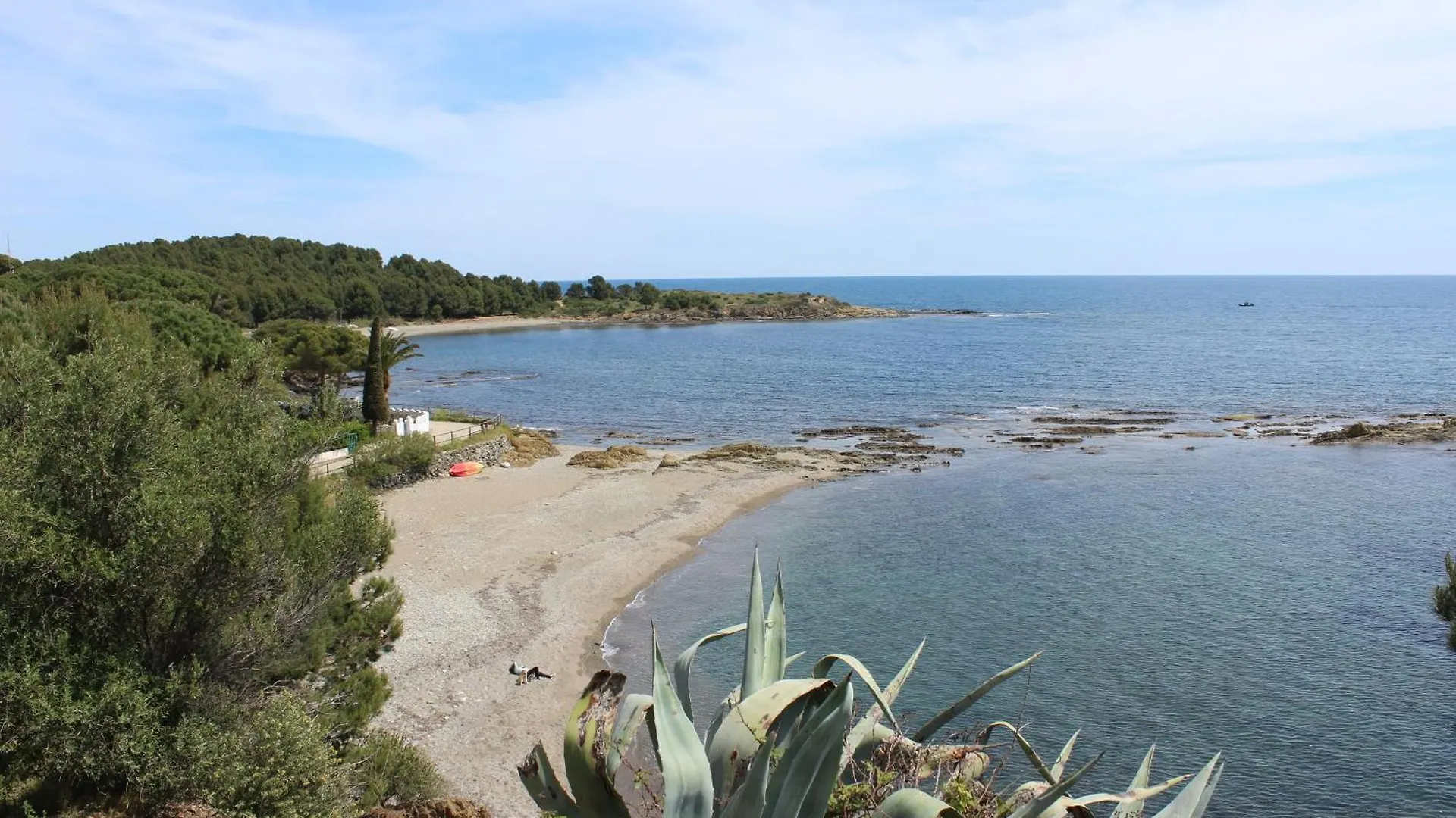Stunning Sea Views From Luxury 4 Bed Apartment Close To Beach At Cap Ras Llanca