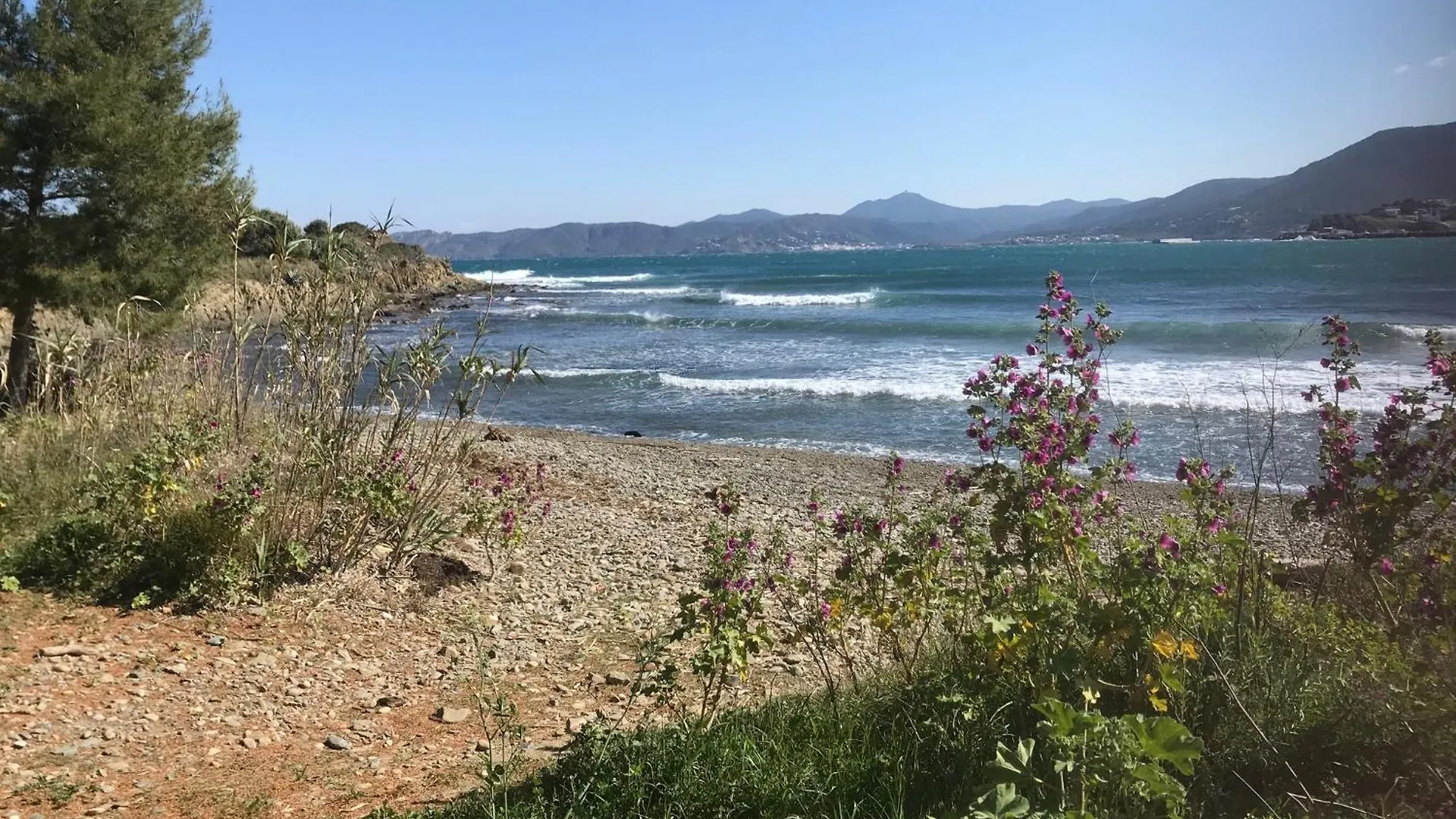 Stunning Sea Views From Luxury 4 Bed Apartment Close To Beach At Cap Ras Llanca Spain